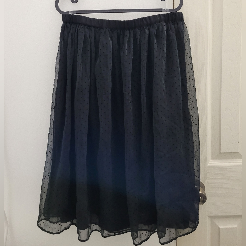 Banana Republic Factory Women's Medium Petite Black Midi Skirt!
